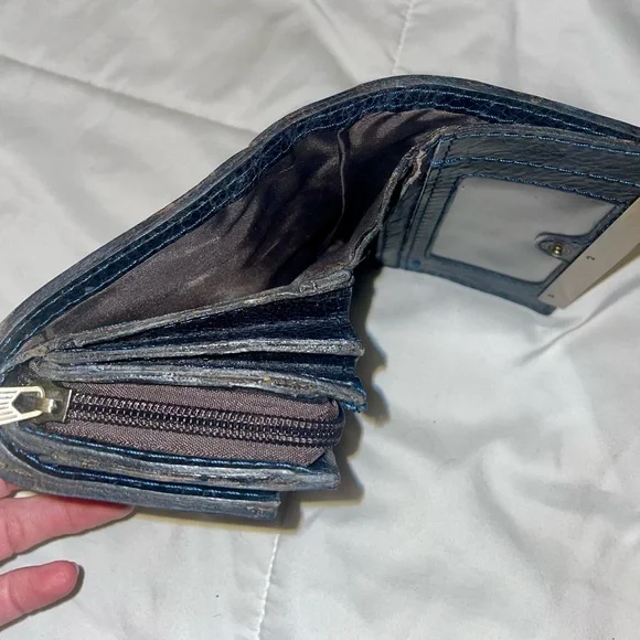 Patricia Nash Black Leather Satchel with Floral Embroidery and Matching Wallet - Picture 13 of 14